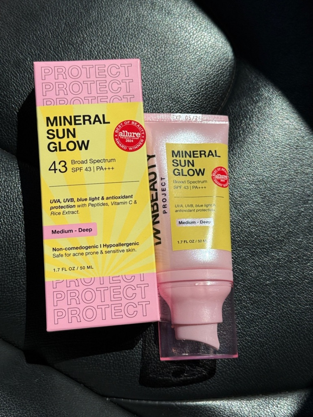 Mineral Sun Glow SPF 43 Broad Spectrum Sunscreen - Medium Deep